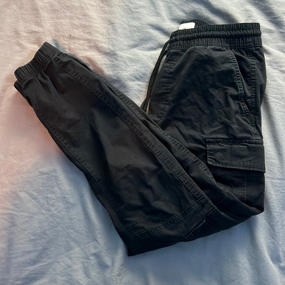 Men’s H&M Black Cargo Pants